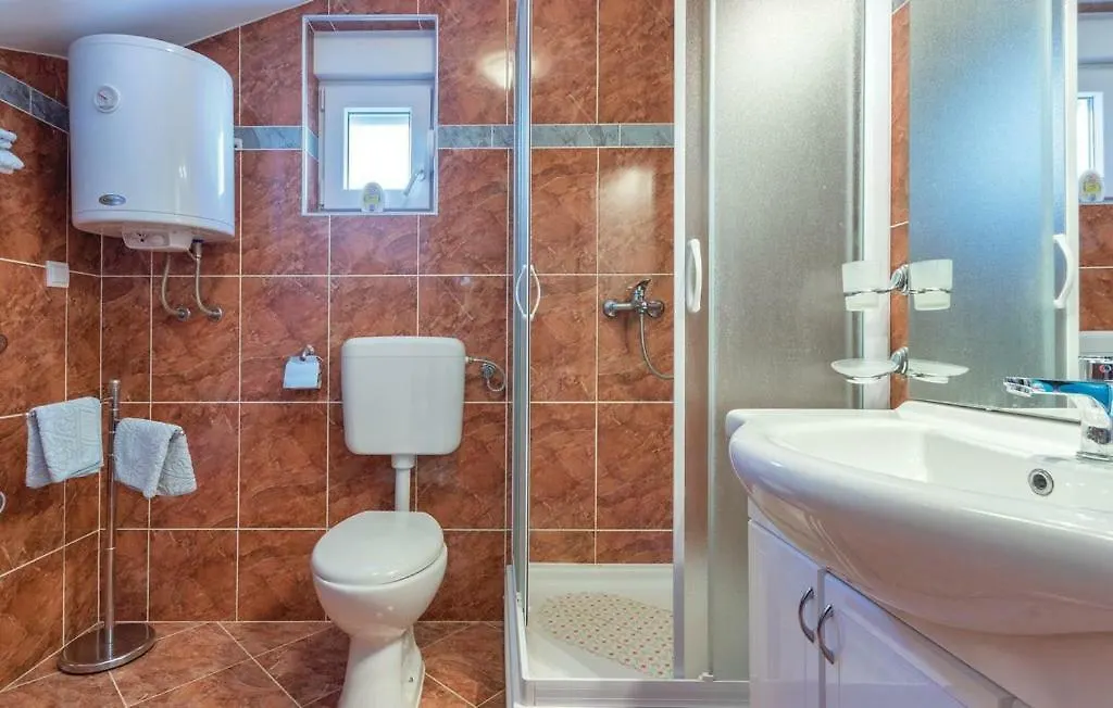 Apartmani Lisicak A2+2 Vodnjan 0*,  Croatia